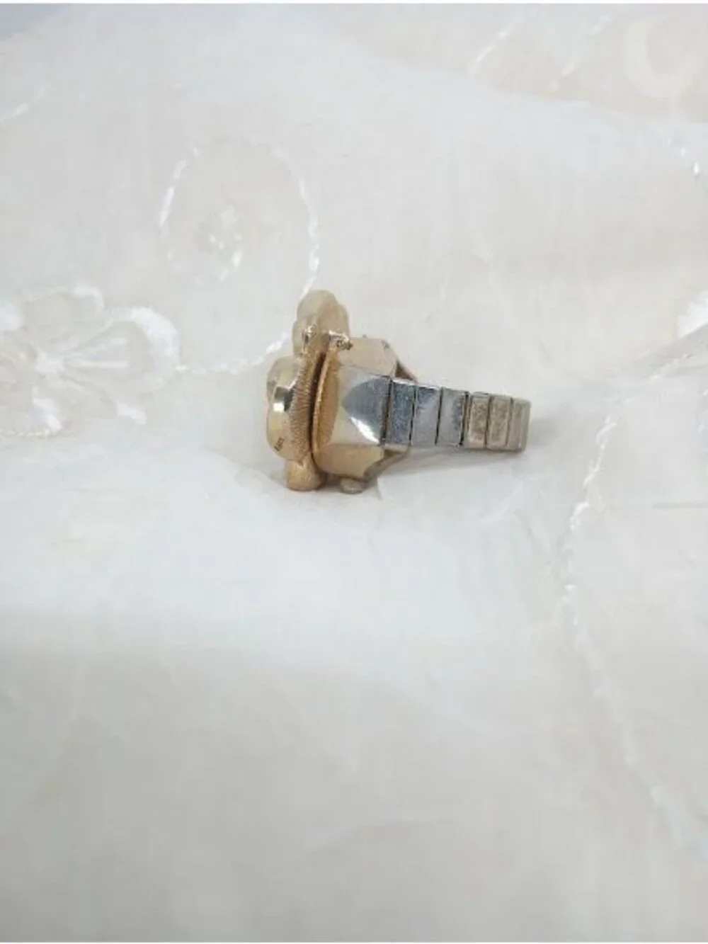 Flower-Shaped Geneva Watch Ring With Rhinestone & Hidden Face - Picture 4 of 5